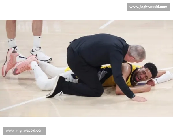 伤退 + 4 分!哈利伯顿低迷,步行者痛失天王山 伤退 + 4 分!哈利伯顿低迷,步行者痛失天王山